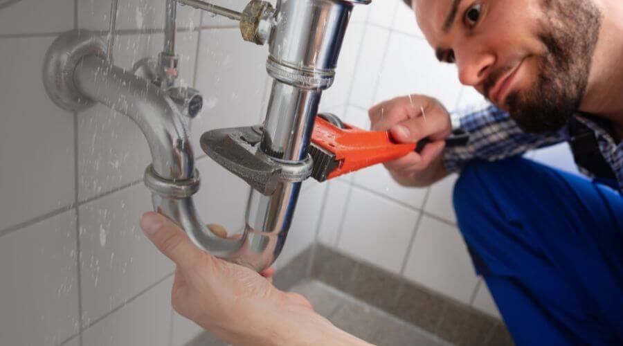 Expert burst pipe repair services in Gainesville, AL